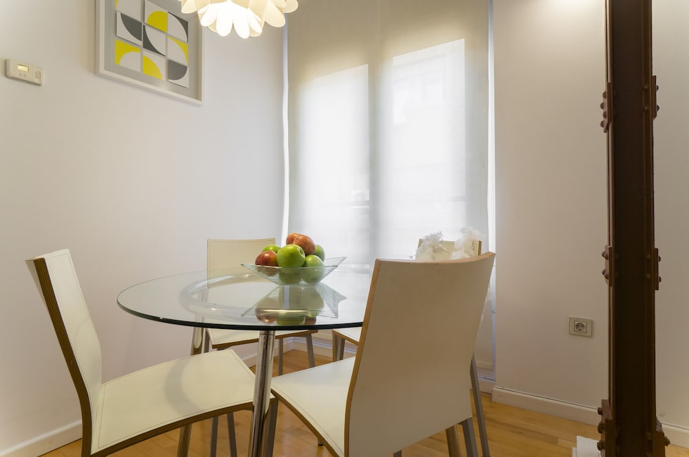 Фото Marshall Apartments by Hoom