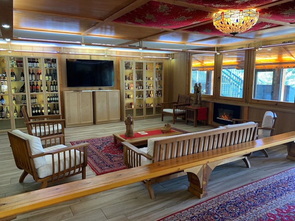 Фото DalaiLama Village