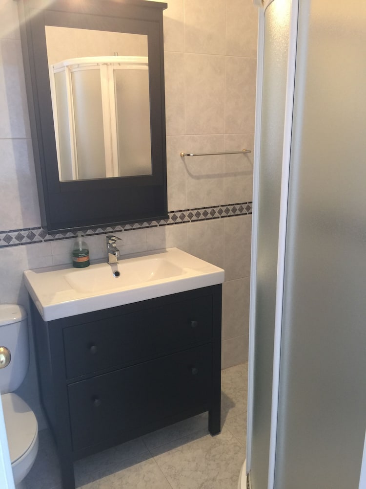 Фото Skol Apartments Marbella