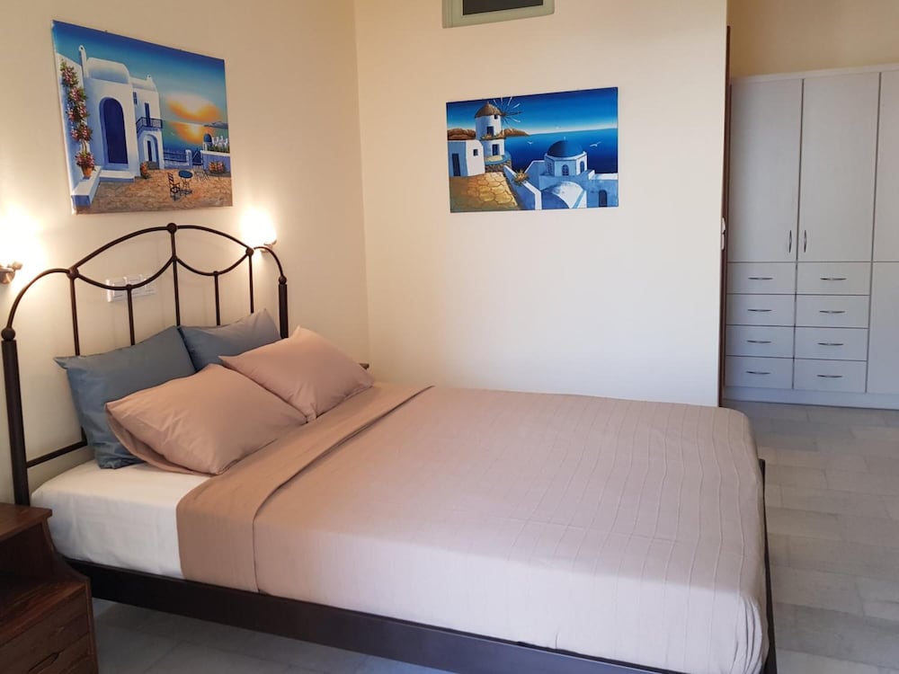 Фото Villa Irini Kamari