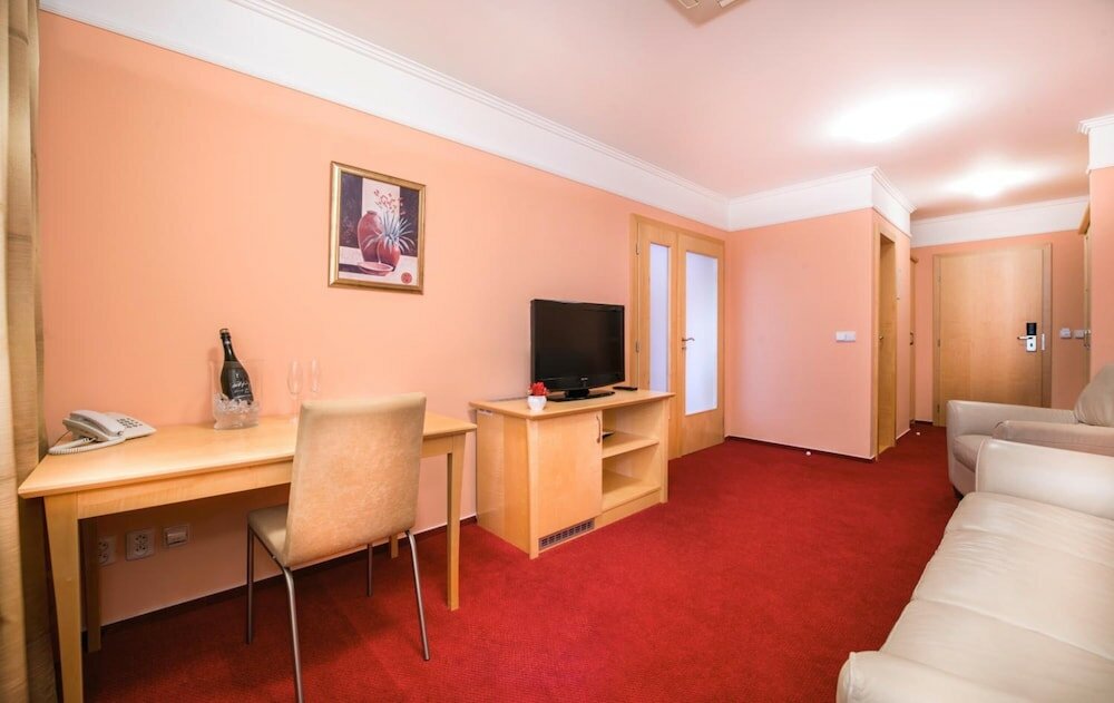 Фото Hotel Akademie Naháč