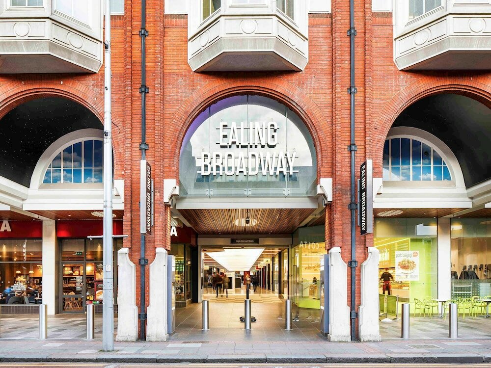 Фото Ibis Styles London Ealing