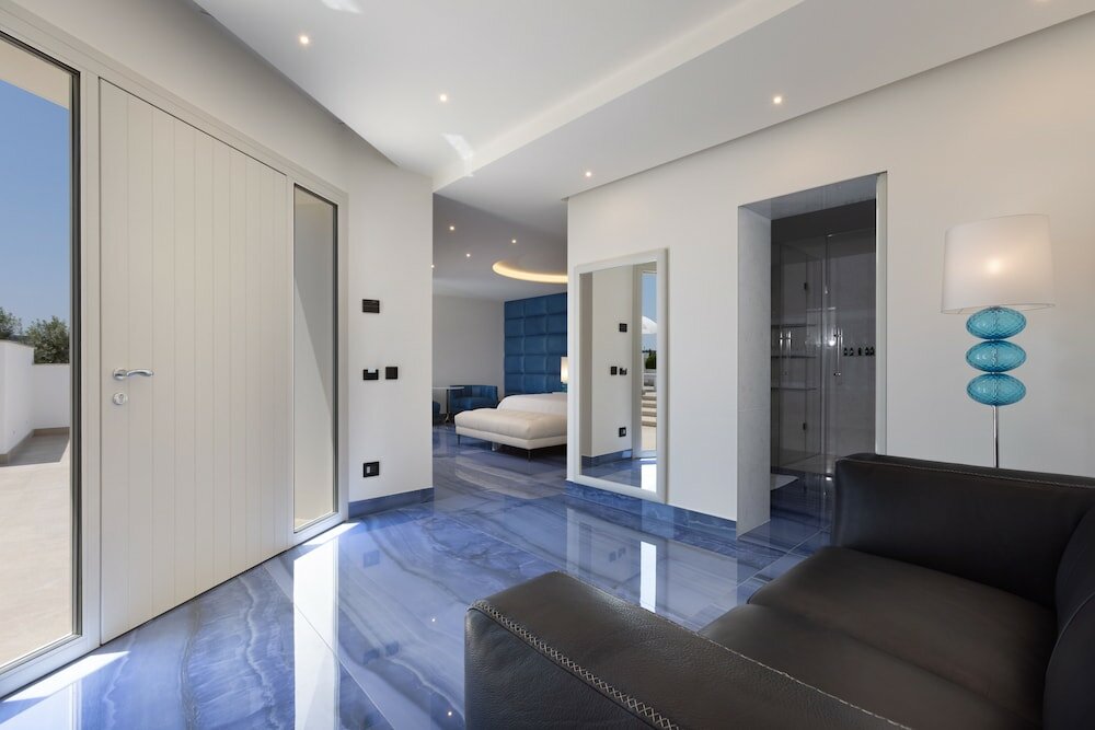 Фото Grotta Palazzese Beach Hotel