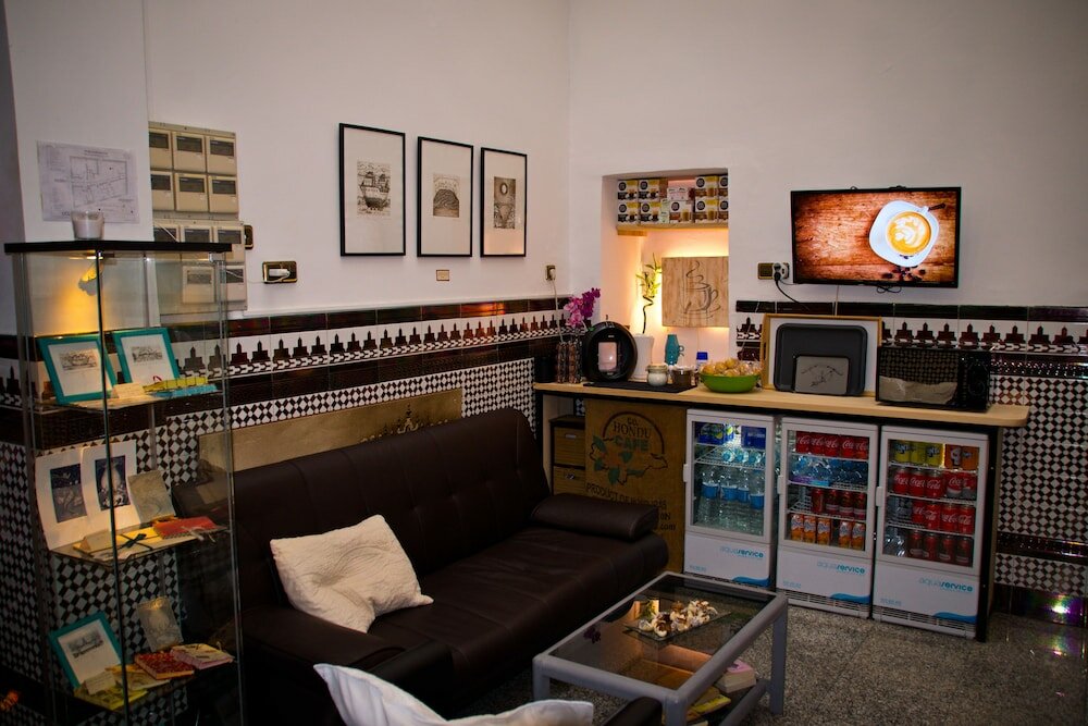 Фото Hostal La Muralla