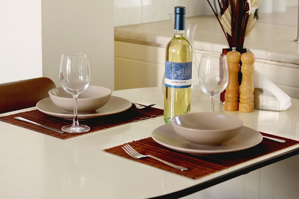 Фото Nondas Hill Hotel Apartments