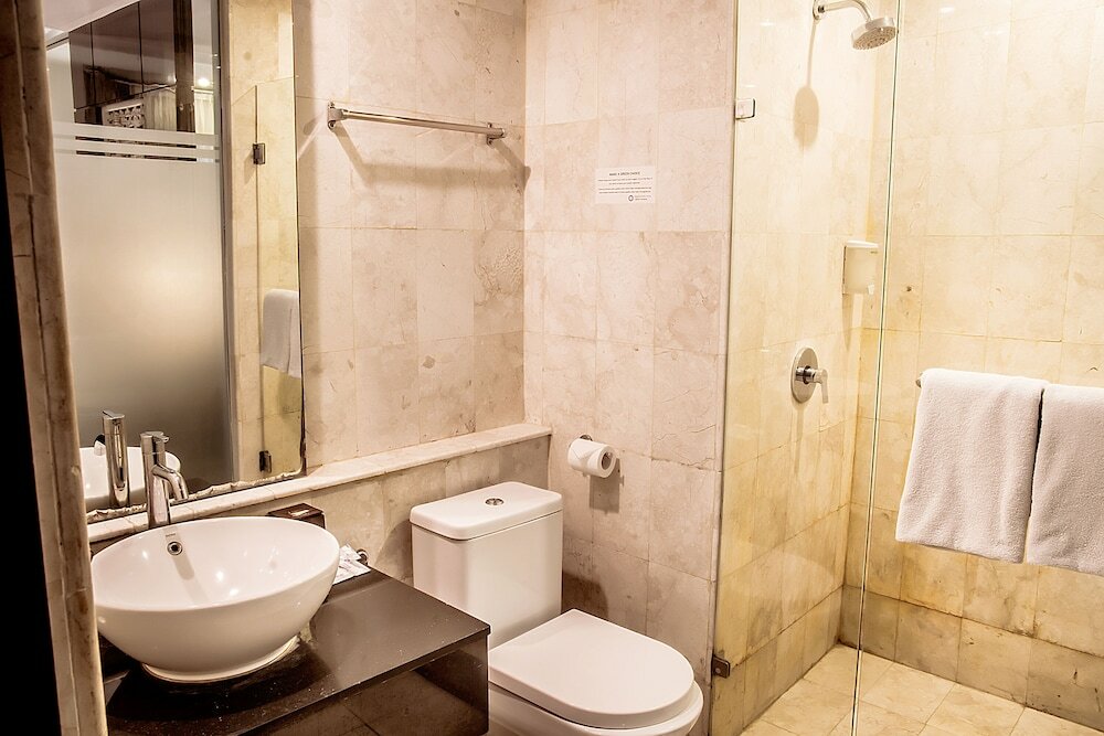 Фото Famous Hotel Kuta