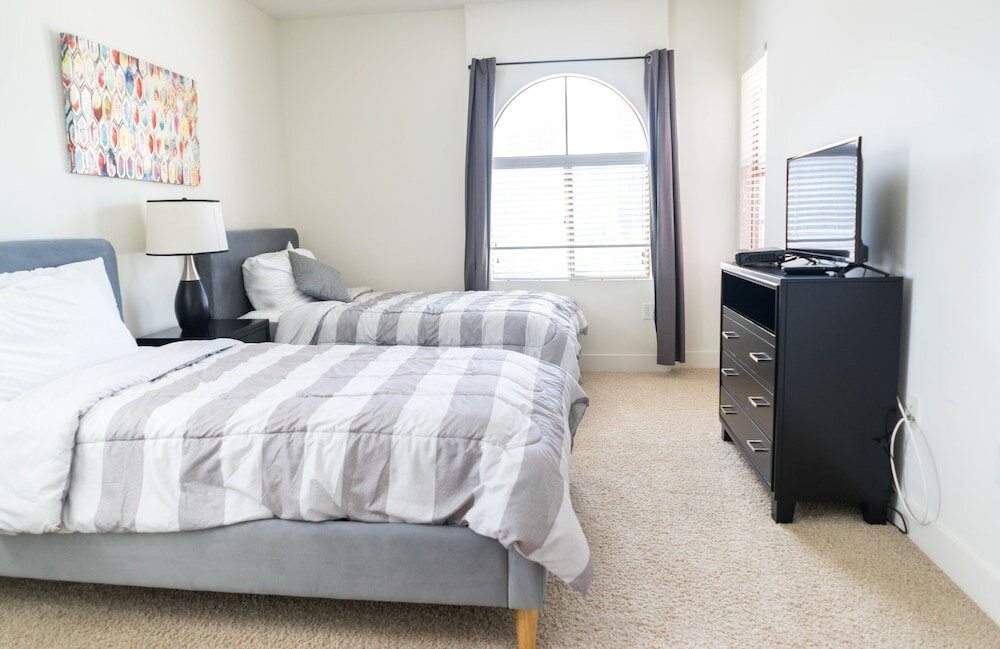 Фото Glendon Apartments