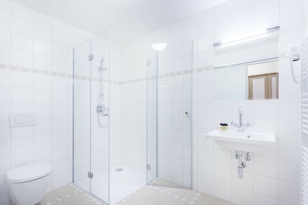 Фото Hotel At the White Lily