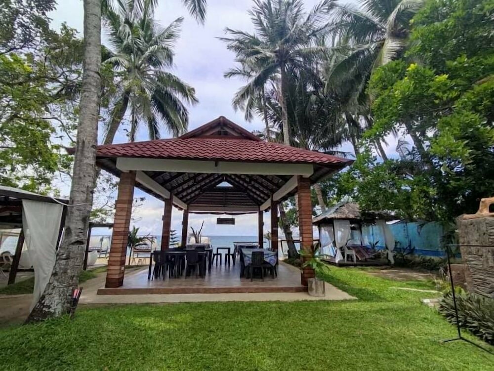 Hotel Brazaville Beach Resort, Province of Negros Occidental, photo