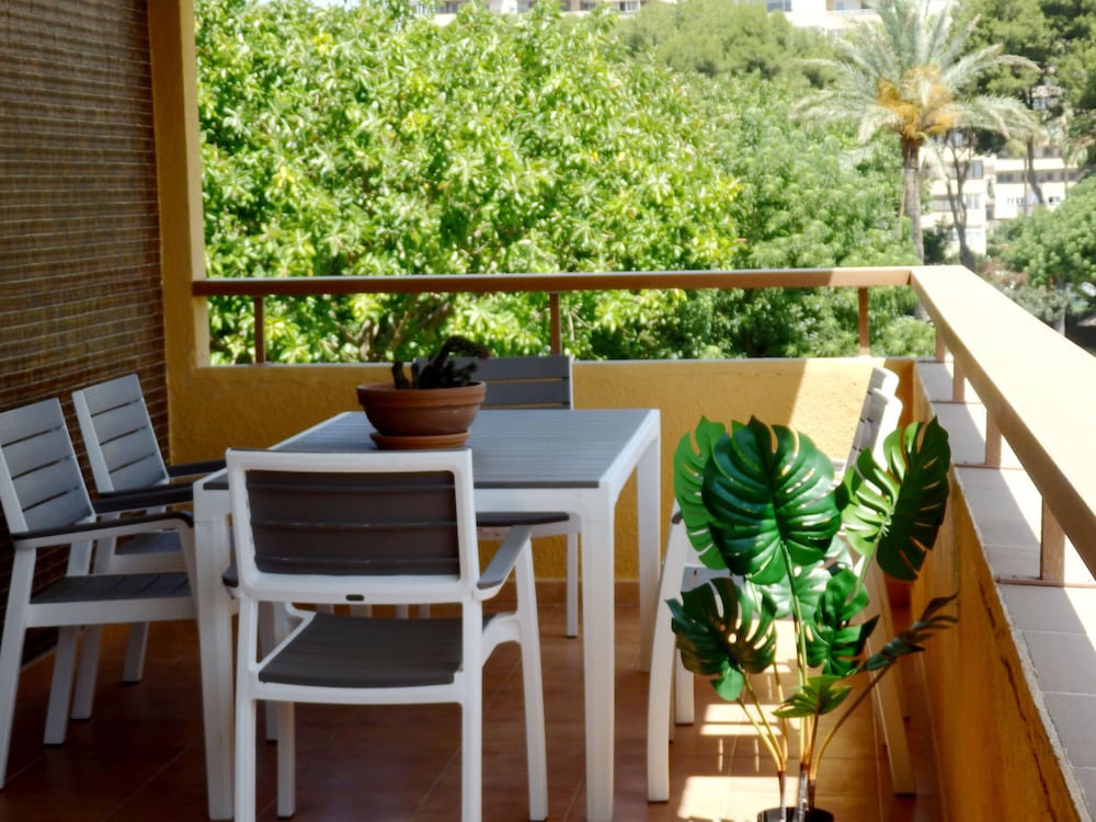 Фото Waterfront Playamar Apartments