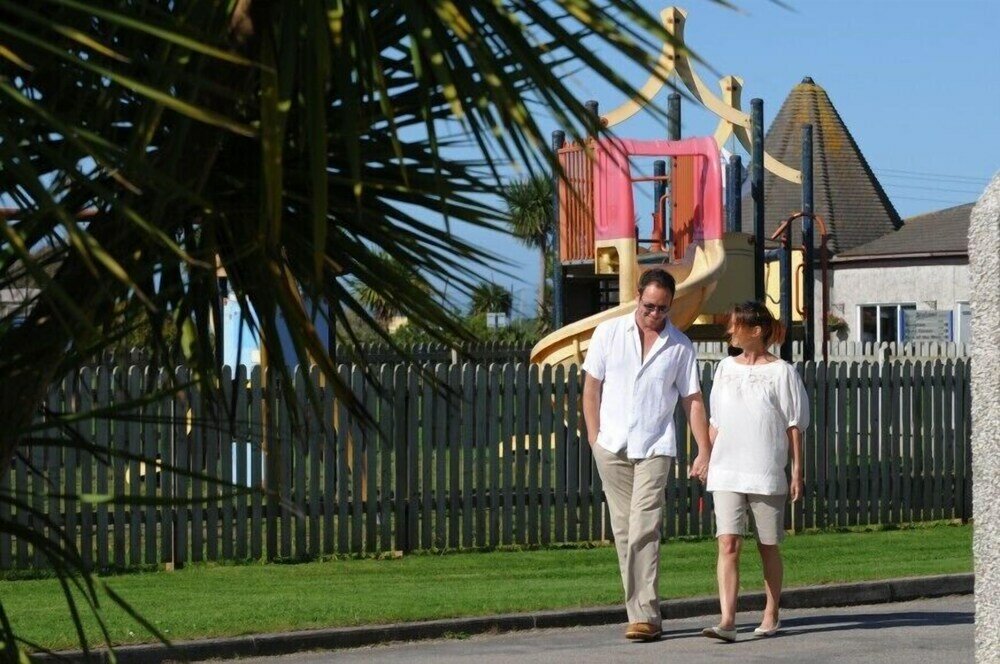Фото Perran View Holiday Park