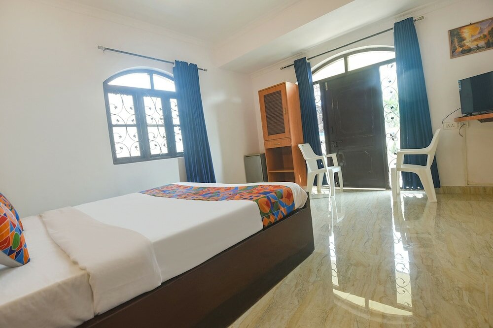 Фото Fabexpress Royal Palace Beach Resort