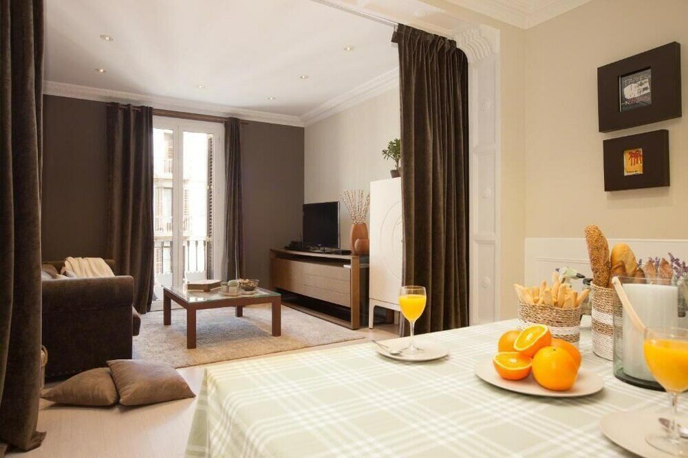 Фото Enjoybcn Tapies Apartment