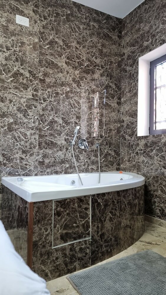 Фото German Colony Hotel