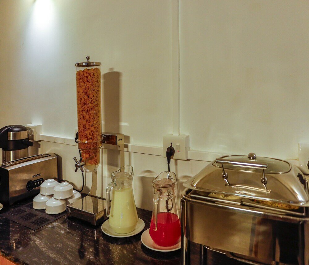 Фото Hotel Vinayaga Tirupur