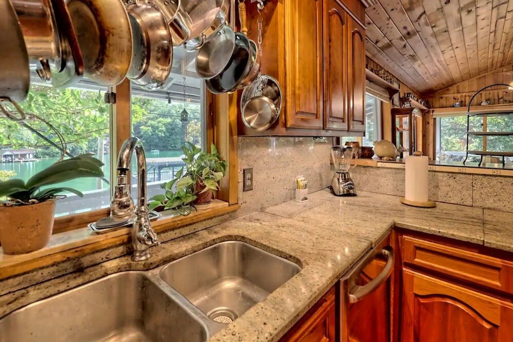 Фото T Landing Top & Bottom Units