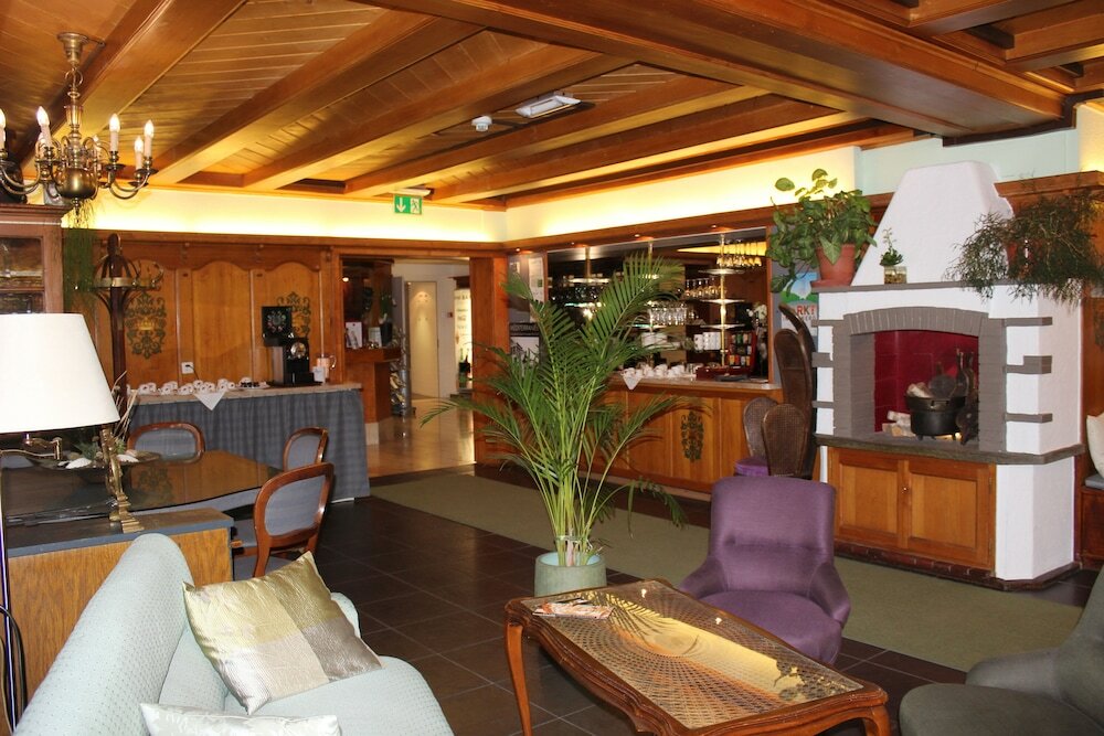 Фото Murtenhof & Krone