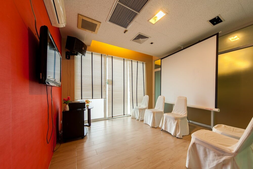 Фото Lantana Resort