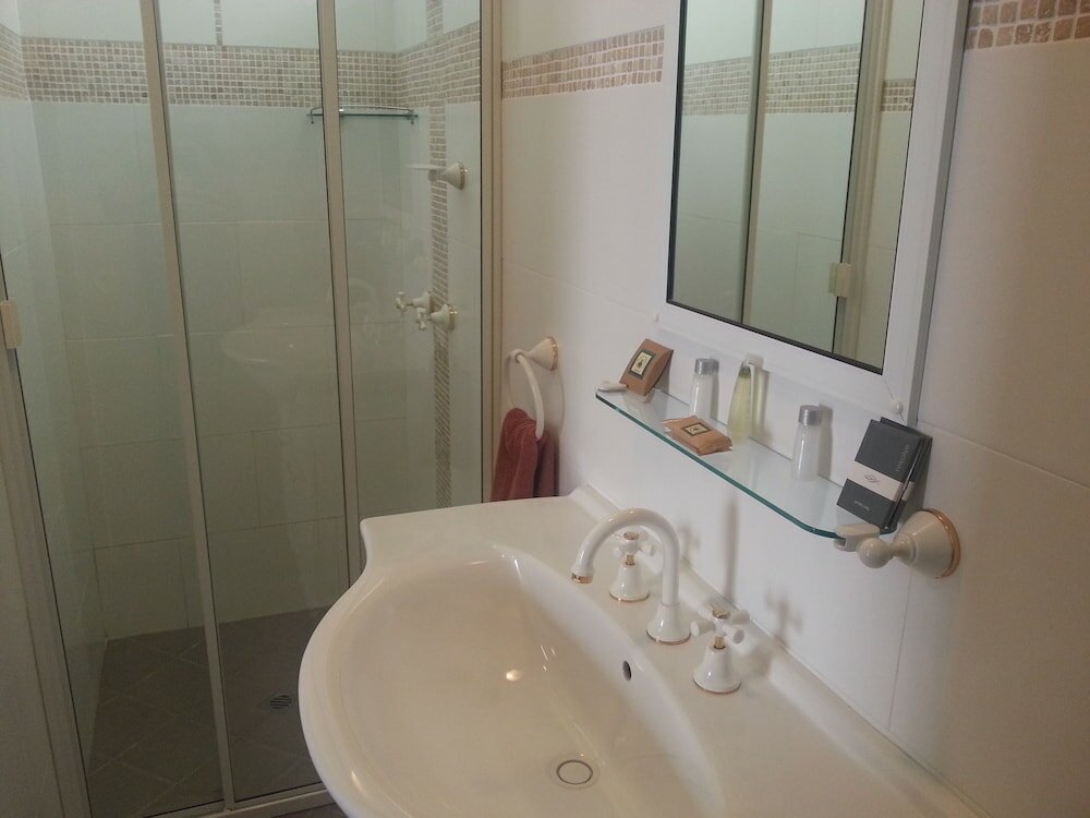 Фото New Olympic Motel