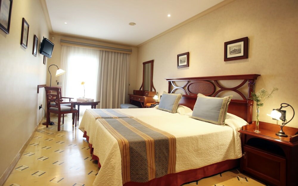 Фото Labranda Hotel Reverón Plaza