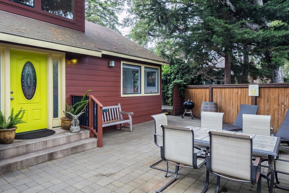 Фото Andril Fireplace Cottages