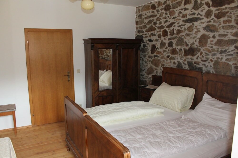 Фото Gasthof - Pension Waldhof