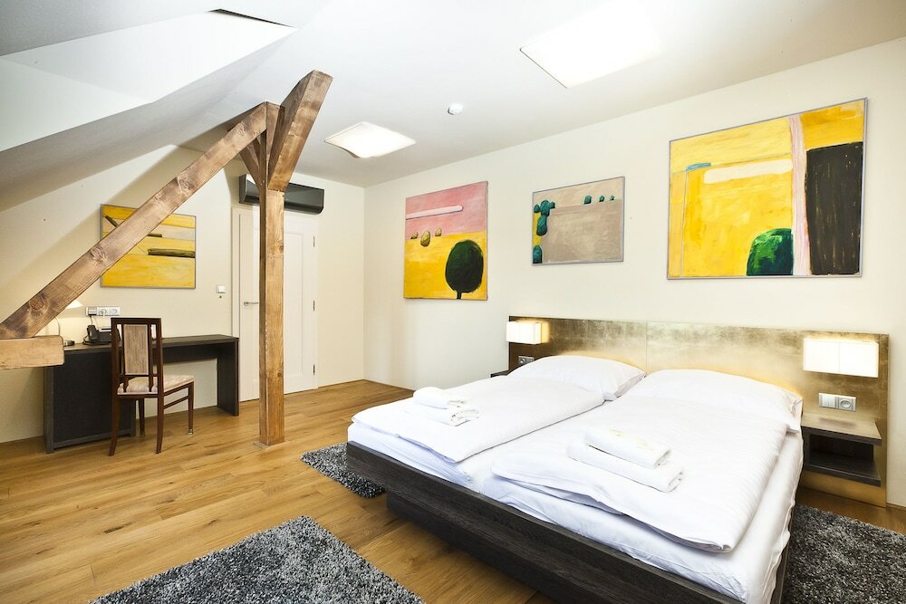 Фото Apartments Latrán 43