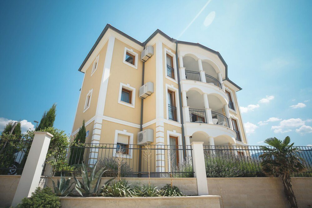 Фото Poville Residence