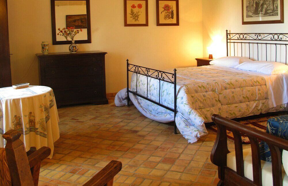 Фото Agriturismo La Stornara