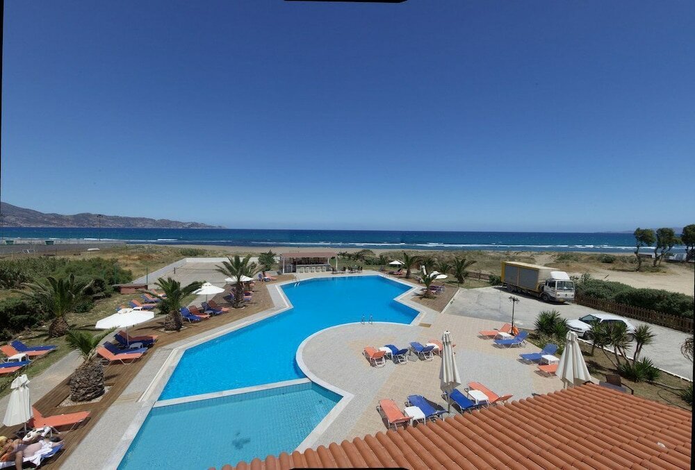 Фото Akti Corali