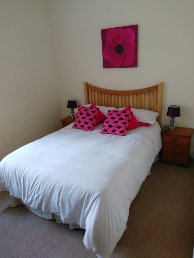 Фото The Shelbourne Apartments