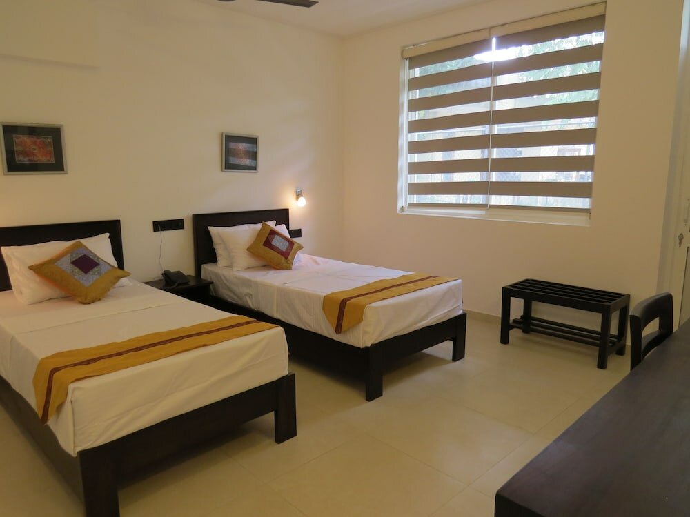 Фото Chapelton House