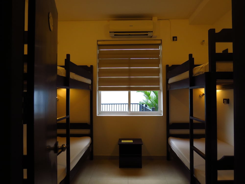 Фото Chapelton House