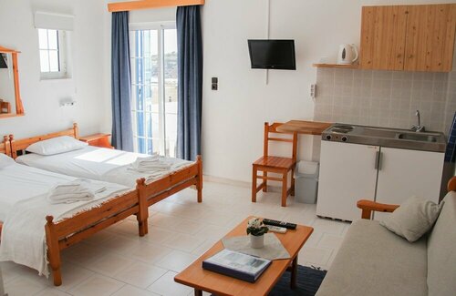 Гостиница Blue Dolphin Studios & Apartment