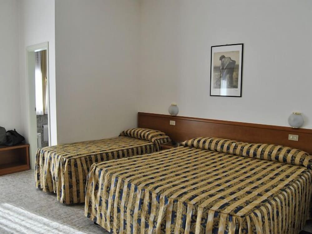 Фото Hotel Santorotto