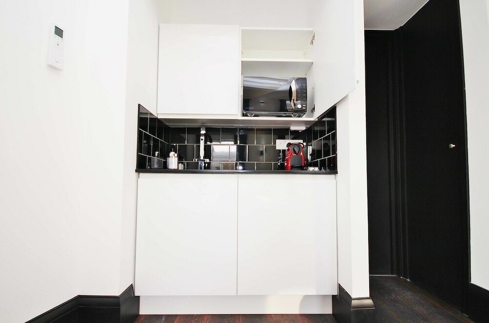 Фото 6 Portobello Road