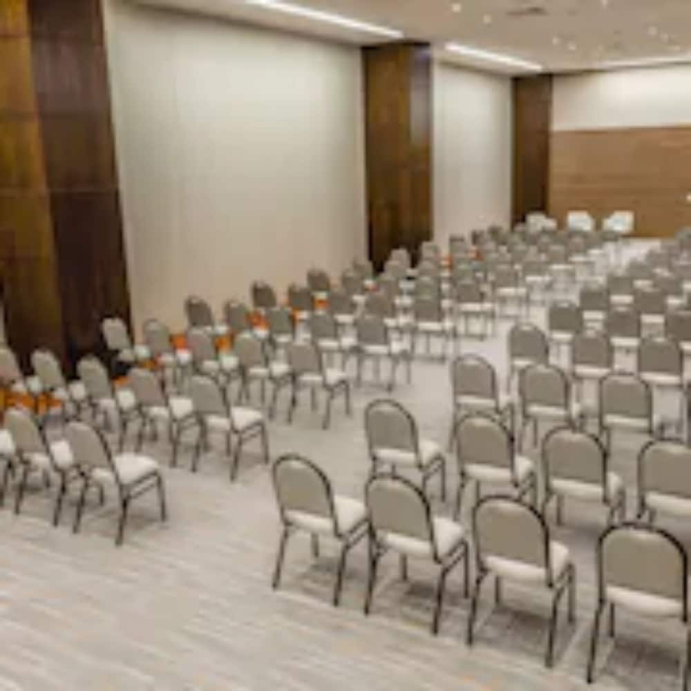 Фото Blue Tree Premium Alphaville