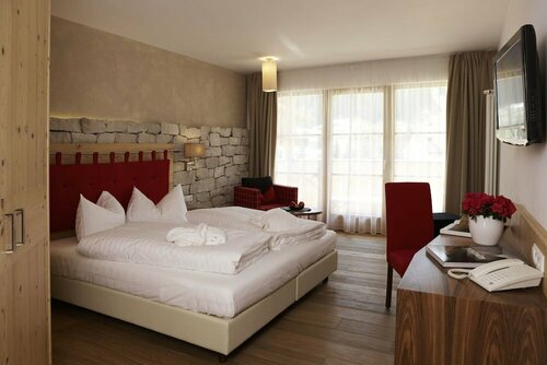 Гостиница Hotel Störes - Mountain Nature Hotel