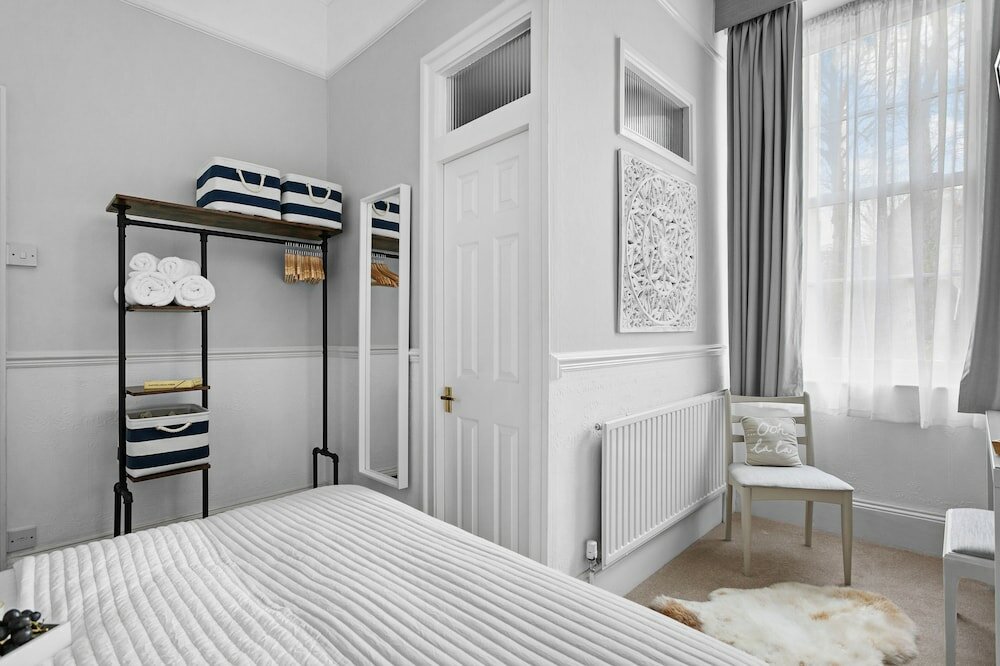 Фото Sandway House