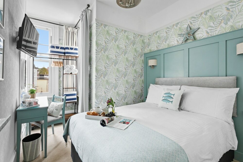 Фото Sandway House