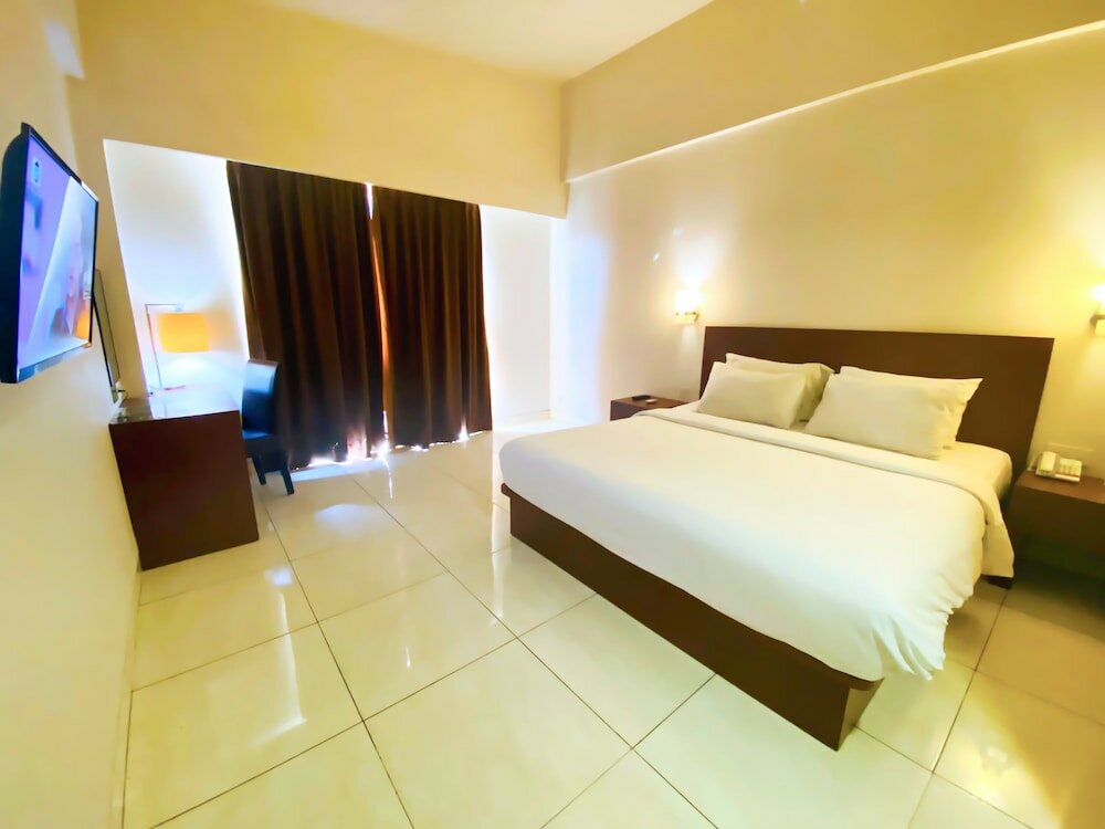 Фото The Tusita Hotel