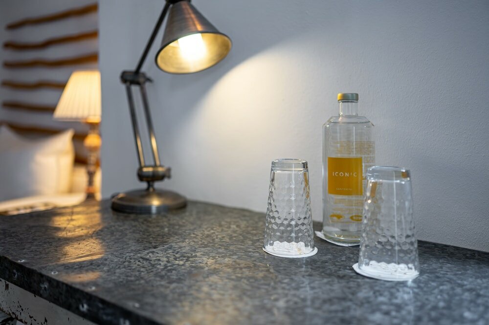 Фото Iconic Santorini by Sandglass