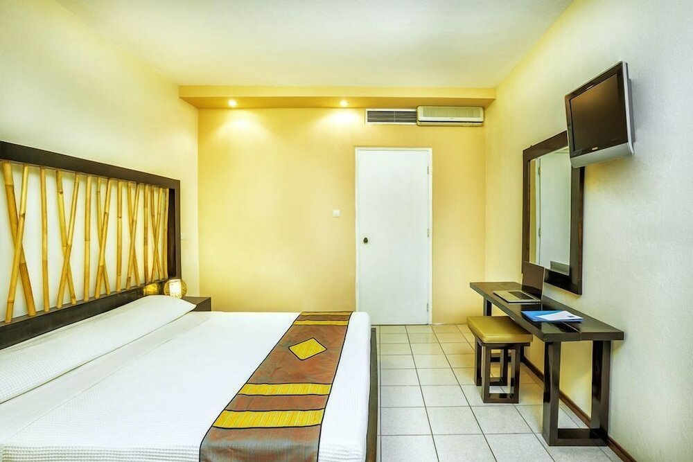 Фото Xenios Possidi Paradise Hotel