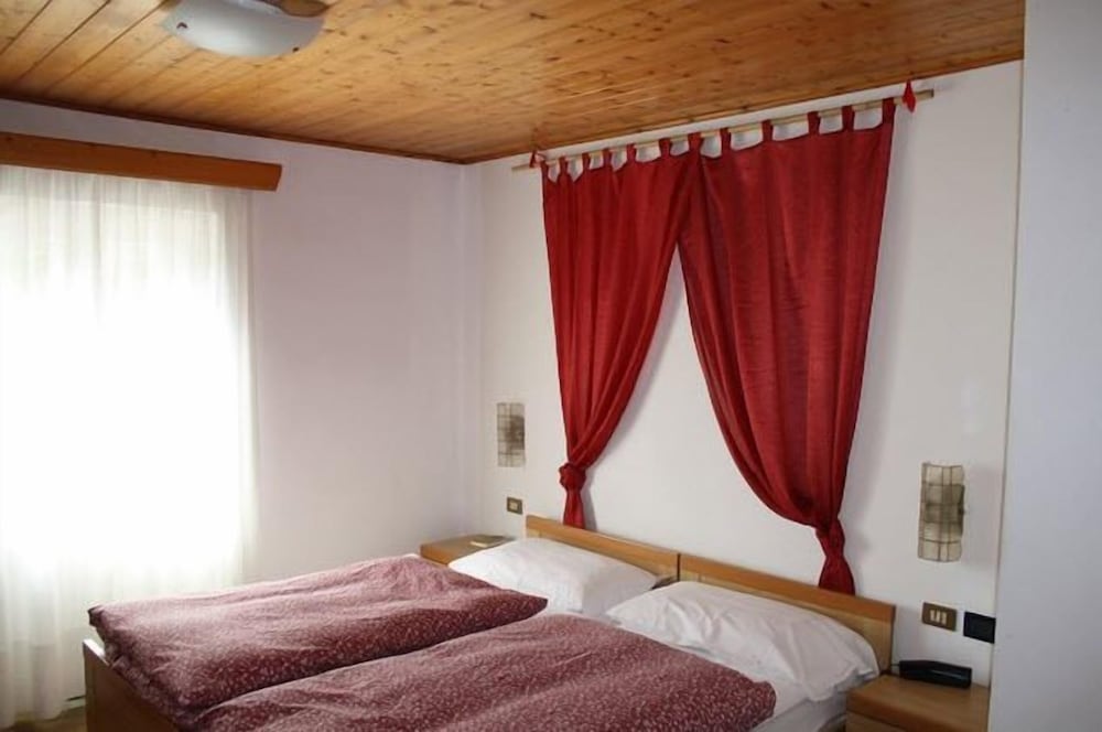 Фото Albergo Ristorante La Baita