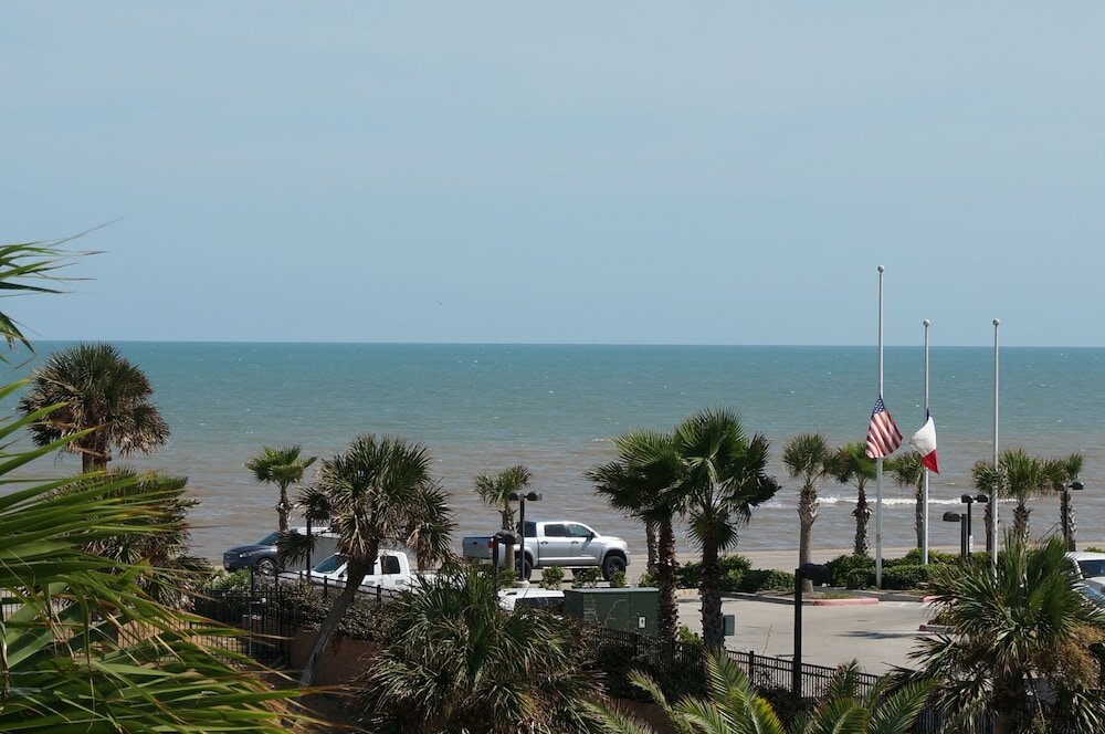Фото Galveston Beach Condos