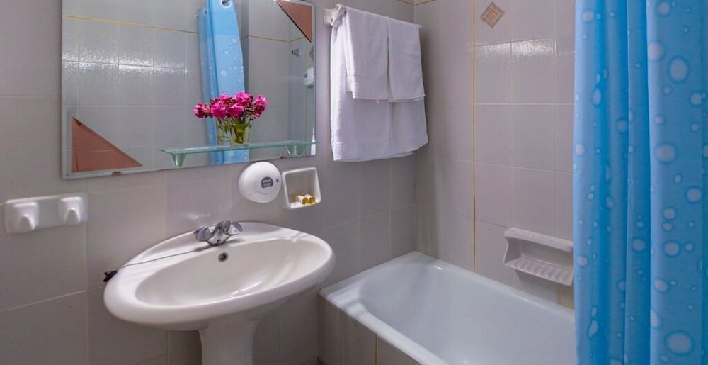 Фото Daphne Hotel