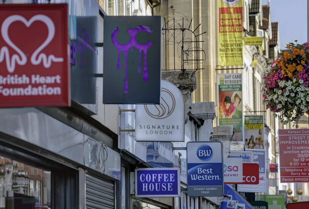 Фото Best Western Greater London Hotel