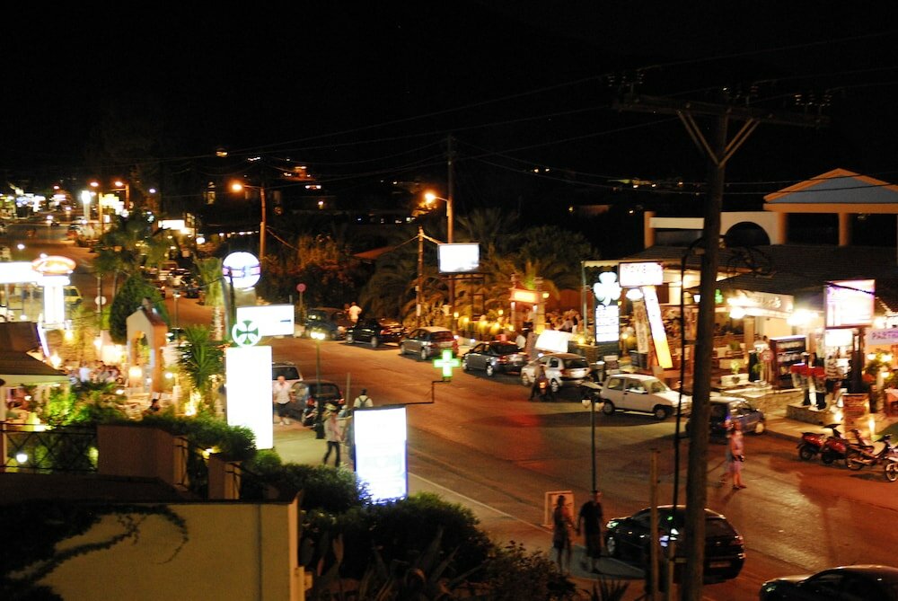 Фото Vanessa Hotel