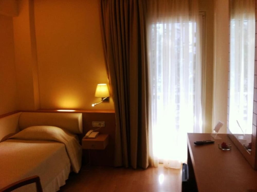 Фото Maritina Hotel