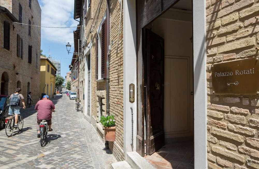 Фото Palazzo Rotati